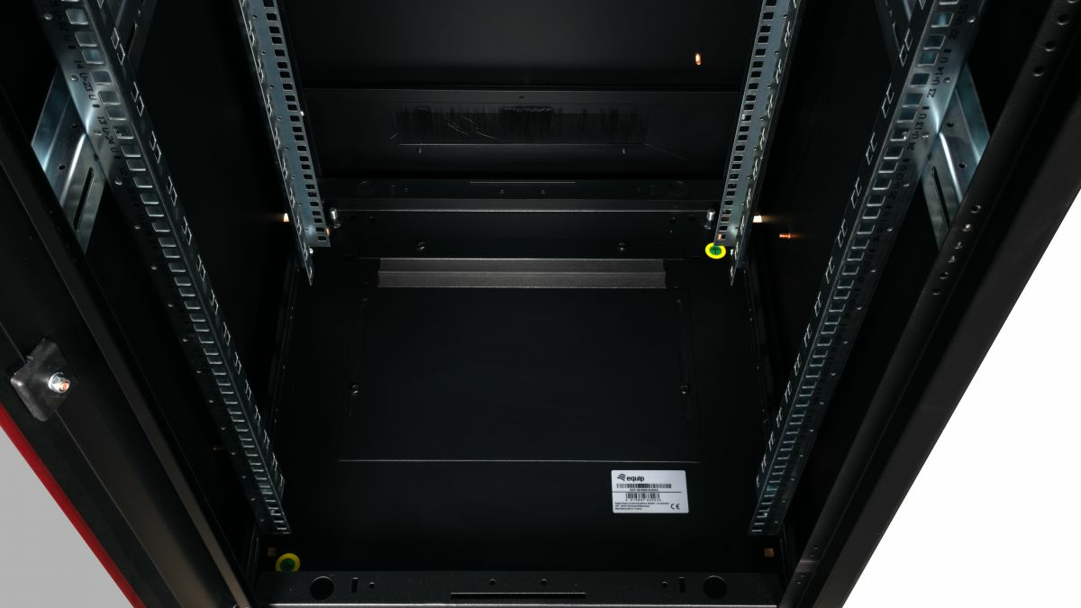Equip Dynamic Flex 19' Cabinet, 36U – image 7