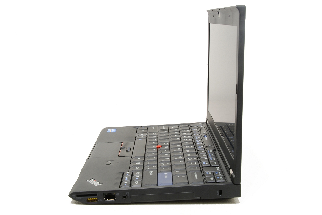 Lenovo X220 + ThinkPad Mini Dock Series 3 – image 3