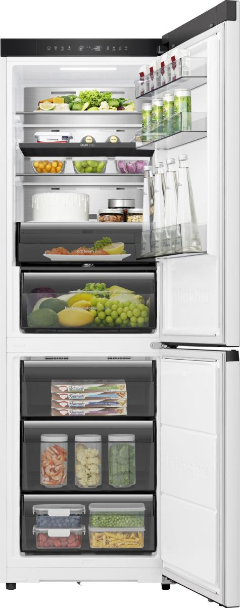 Hisense Freestanding fridge freezer with – image 2