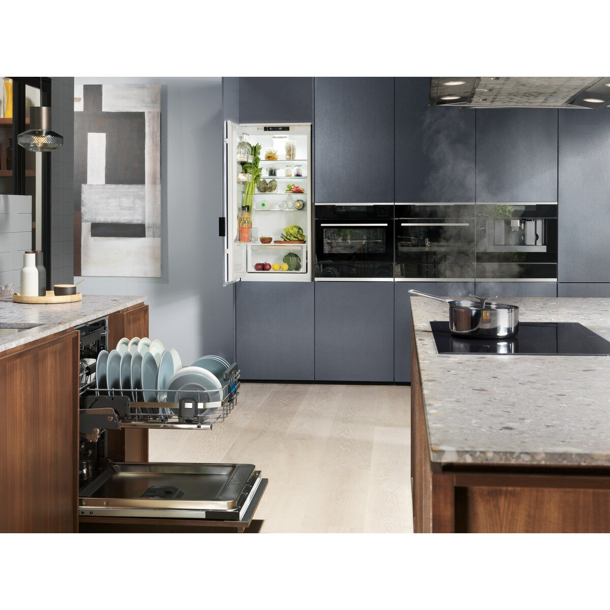 Electrolux KBD4X warming drawer 6 place settings – image 6