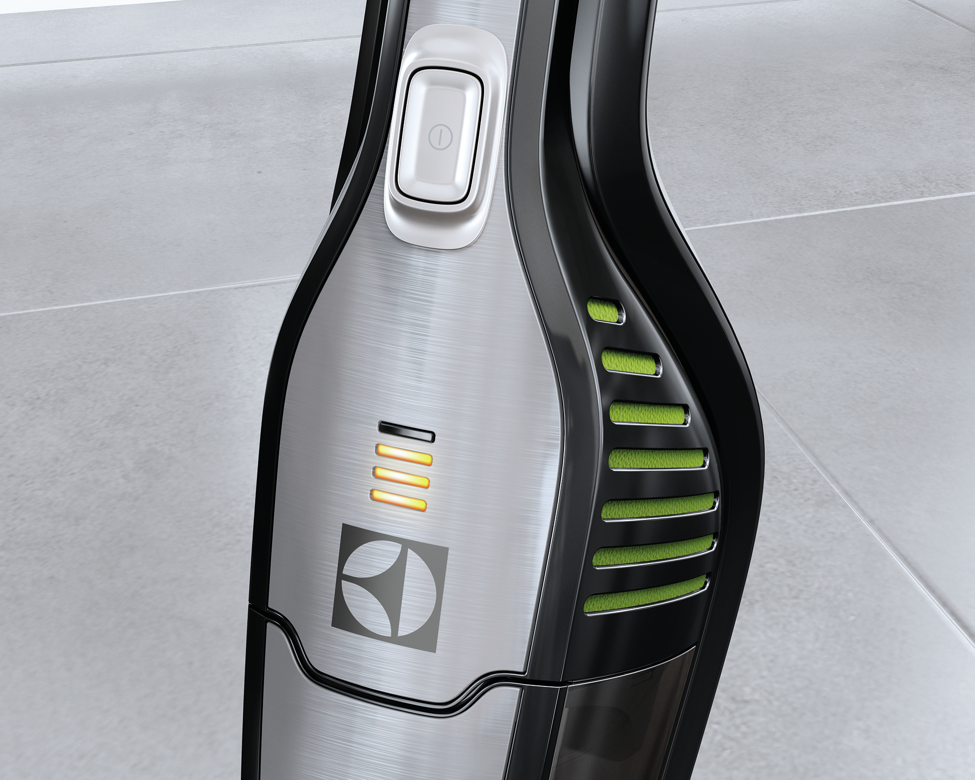 Electrolux ZB3014G 2-in-1 stick vacuum Dry Bagless – image 9