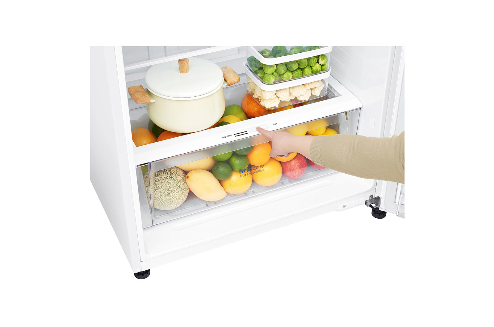 LG GC-C502HQCU fridge-freezer Freestanding – image 5