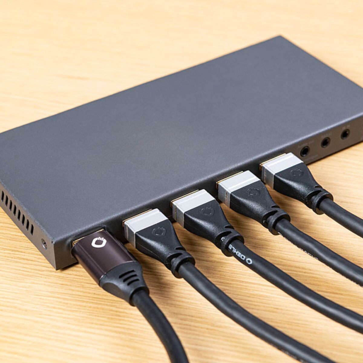 Marmitek Connect 621 UHD 2.0 - HDMI switch 4K – image 3