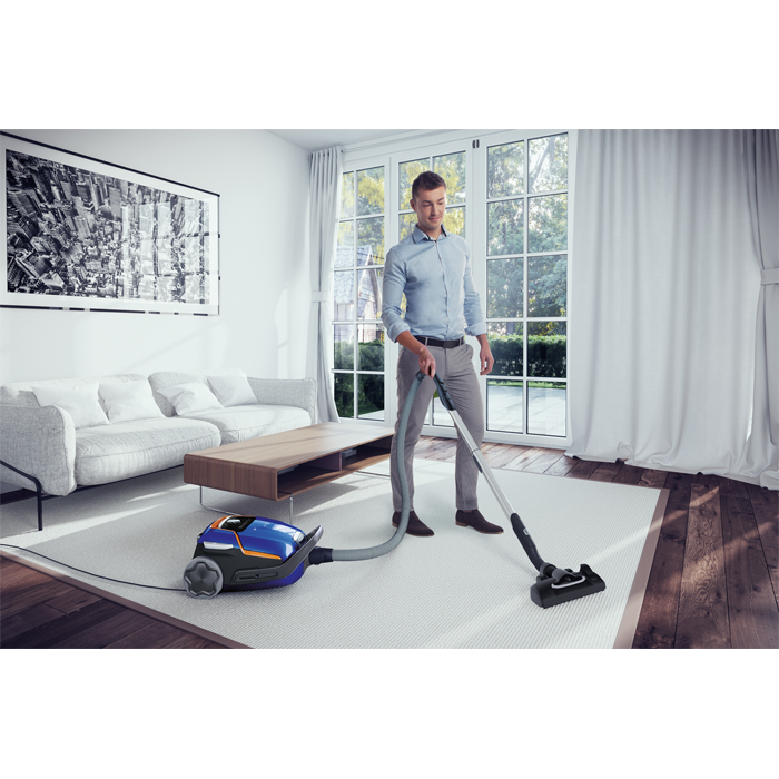Electrolux EUO93DB 5 L Cylinder vacuum Dry 700 W Dust bag – image 3