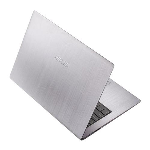 ASUS U38N-C4010H AMD A8 A8-4555M Laptop