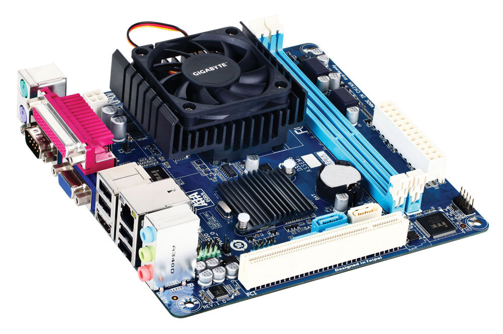 GIGABYTE GA-C1037UN-LA (rev. 1.0) – image 3