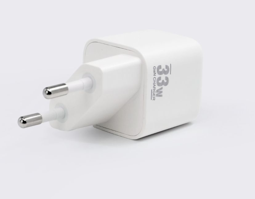 CoreParts MBXUSBC-AC0032 power adapter/inverter Indoor – image 3