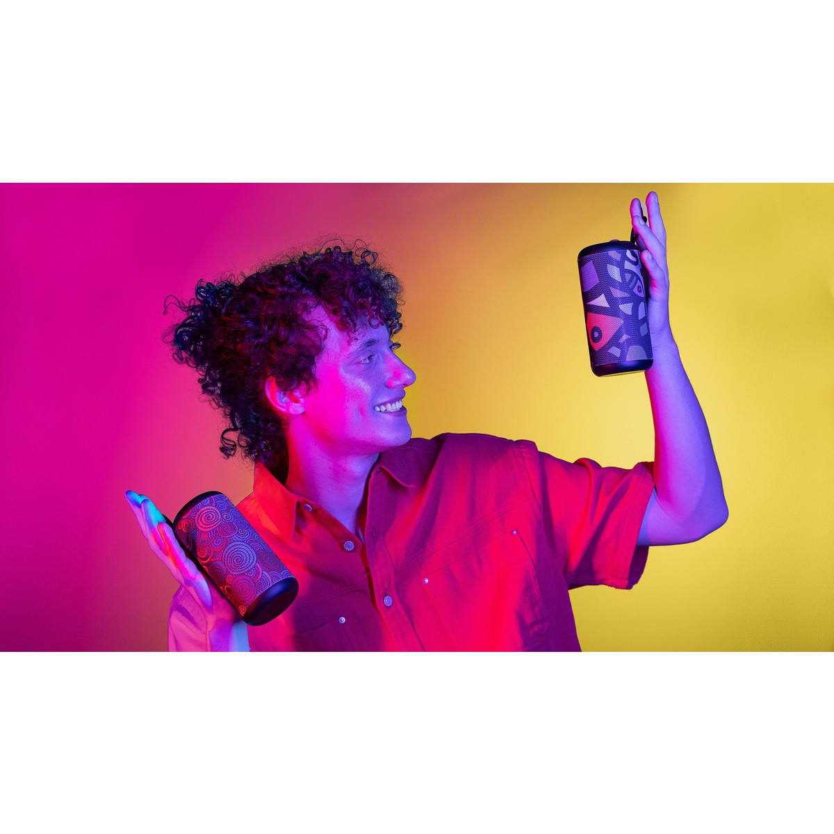 Music Sound Vertical Vertical Speaker: this product is designed for young people who want to have fun while listening to great music with their friends. It is u – image 2