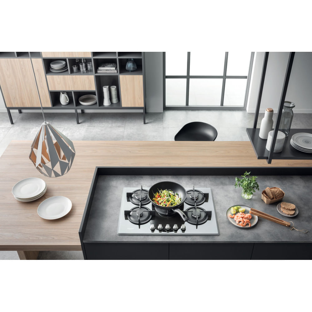 Hotpoint HAGD 72S/ICE – image 6