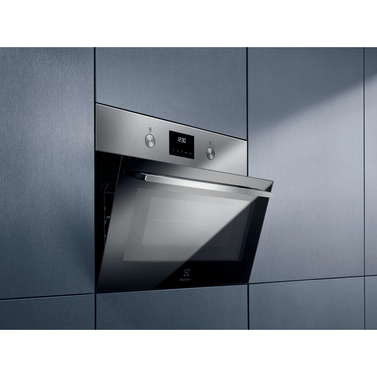 Electrolux KVMFE46GX 44 L 2100 W Stainless steel – image 8