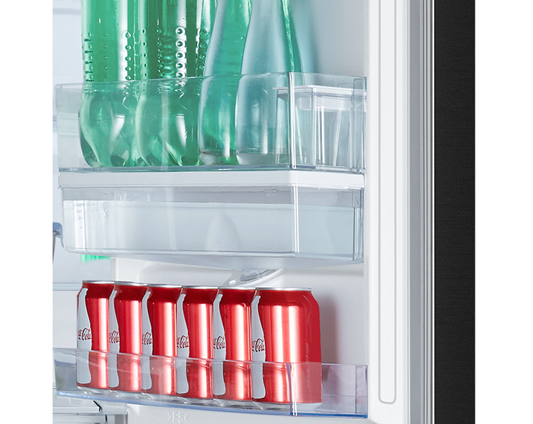 Hisense RB390N4WBE fridge-freezer Freestanding – image 9