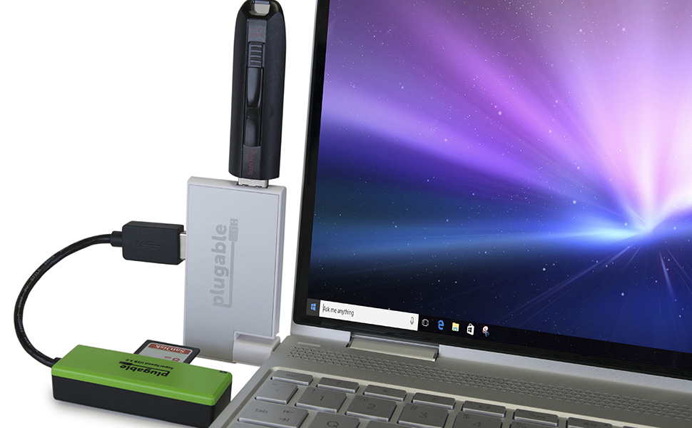 Plugable Technologies USB Hub, Rotating 4 Port USB 3.0 Hub, Driverless Powered USB Hub (Compatible with Windows, macOS & Linux, USB 2.0 Backwards Compatible) – image 3