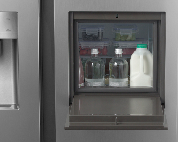 Hisense RS694N4BC1 side-by-side refrigerator Freestanding – image 3