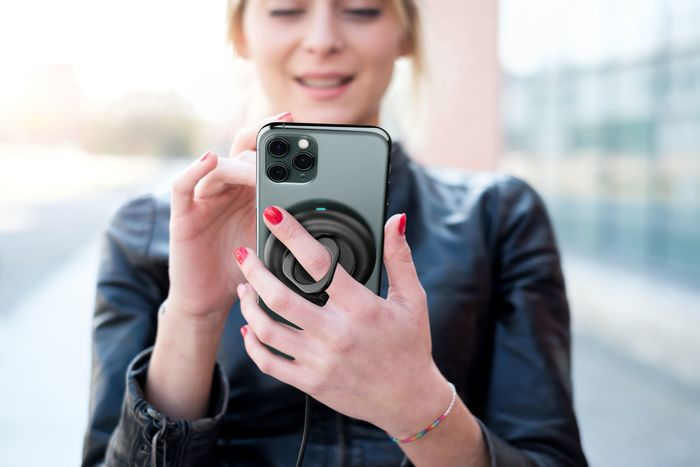 Cellularline Octopus Wireless Charger - Apple, Samsung and other Wireless Smartphones – image 9