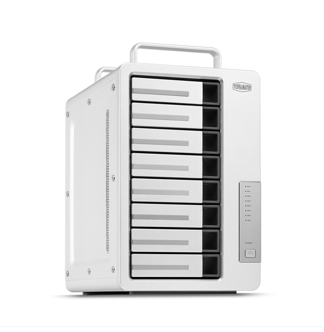 TerraMaster D8 Thunderbolt 3