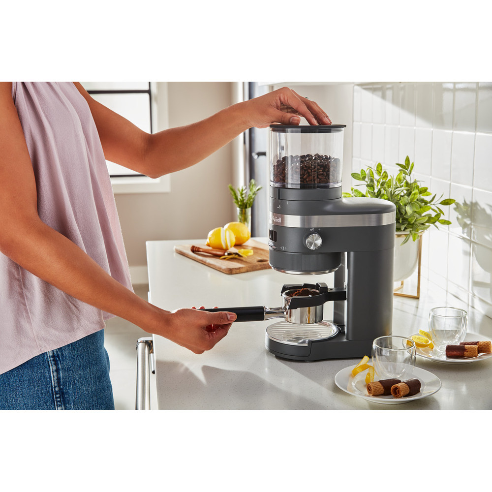 KitchenAid 5KCG8433BDG coffee grinder – image 7