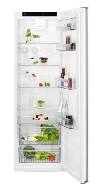AEG Series 6000 RKB539E1DW fridge Freestanding – image 2