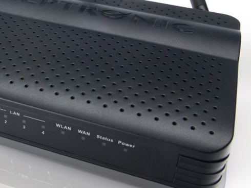 Conceptronic 300Mbps 11n Wireless Gigabit Router – image 6
