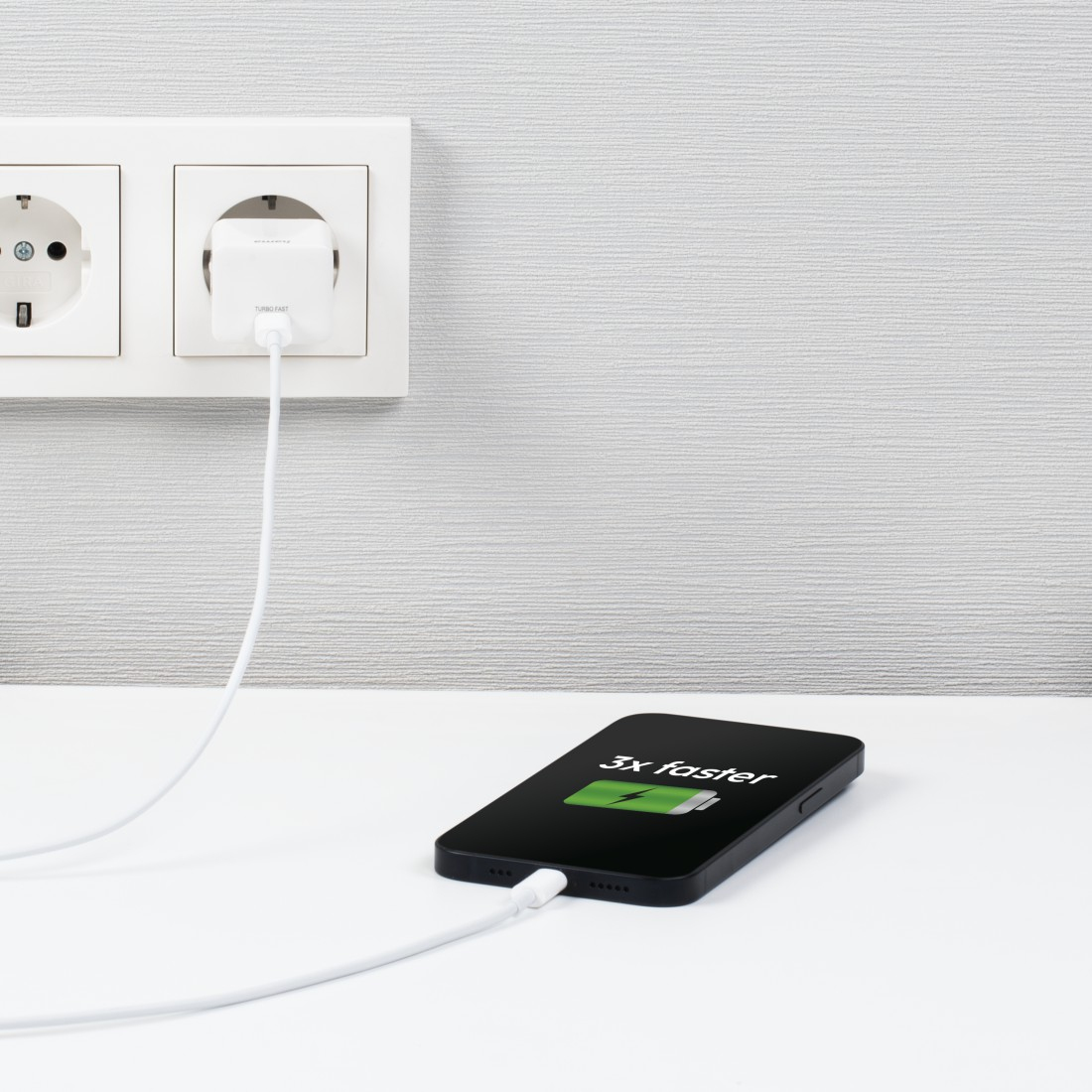 Hama 00086402 mobile device charger Smartphone White AC Fast charging Indoor – image 8