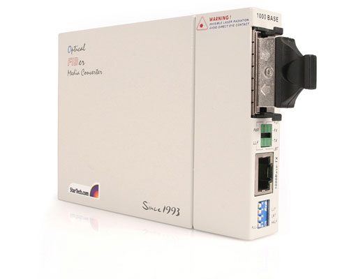 StarTech.com Gigabit RJ45 to Multimode SC Fiber Media Converter
