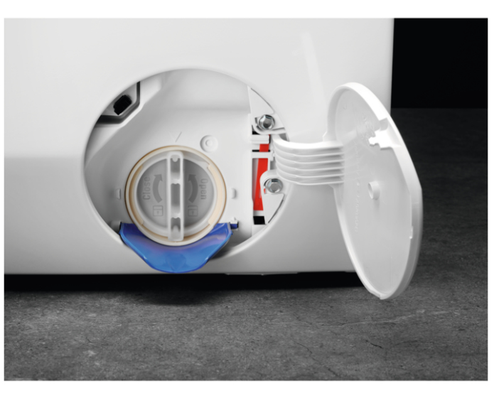 AEG L7WBG741R washer dryer Freestanding Front-load White – image 5