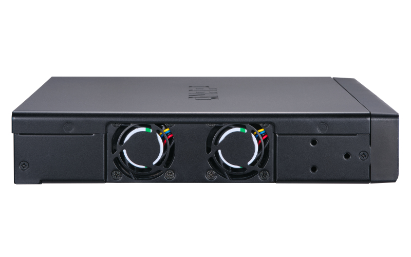 QNAP QSW-M1204-4C network switch Managed – image 4