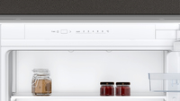 Neff N 30 réfrigérateur-congélateur Intégré 267 L E Blanc