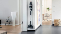 Bosch BBS712A aspirateur balai et balai électrique Sans sac 0,3 L Noir, Acier inoxydable