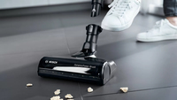 Bosch BBS712A aspirateur balai et balai électrique Sans sac 0,3 L Noir, Acier inoxydable