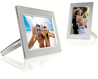 Philips Philips PhotoFrame 9FF2CME/05 https://images.icecat.biz/img/gallery_lows/e99d051ed6482bd3b4f0ed900272bf11.jpg
