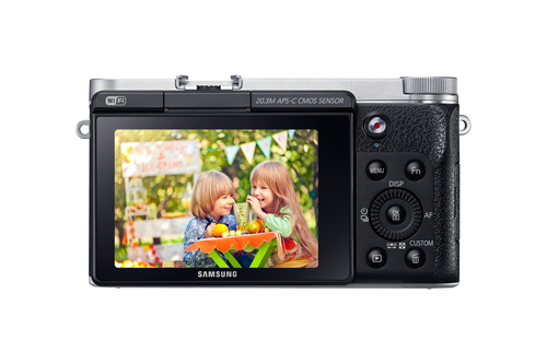 Samsung NX3000 + 16-50mm OIS – image 8