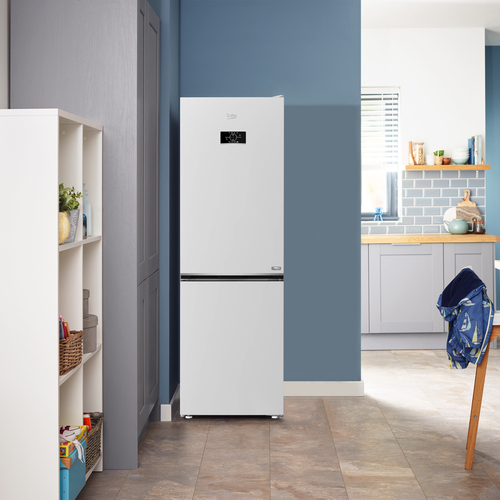Beko Pro HarvestFresh AeroFlow CNG6686VW 60/40 Fridge Freezer - White - image 4