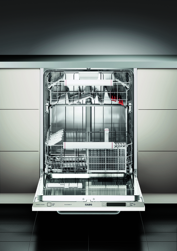 AEG F55020M0P Freestanding 12 place settings – image 9