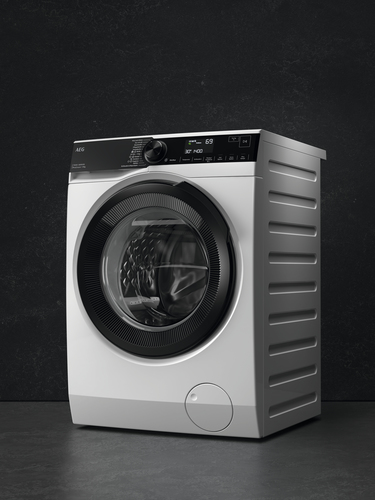AEG Series 7000 LFR741144B washing machine Front-load – image 2