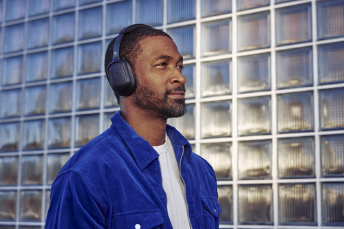 HP Poly Focus 620 Stereo Bluetooth Headset – image 7