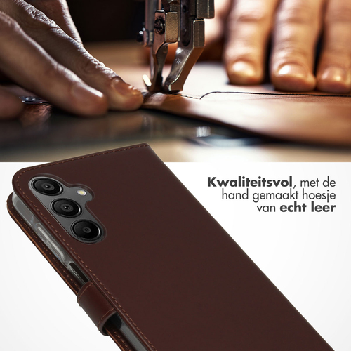 Selencia Echt Lederen Bookcase Samsung Galaxy A15 (5G/4G) - Bruin, afbeelding 2