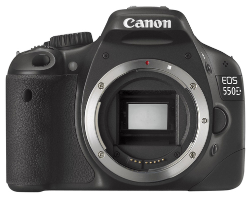 Canon 550D + EF-S 18-55 IS II