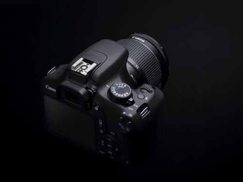 Canon 1200D + EF-S 18-135mm + Bag + SD 8GB – image 9