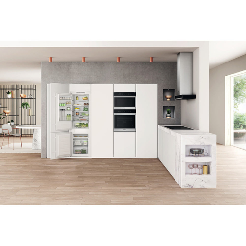 Whirlpool WHC18 T322 Встроенный 250 L