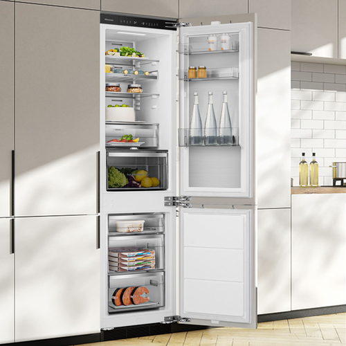 Hisense RB3B280SAWE fridge-freezer Built-in – image 2