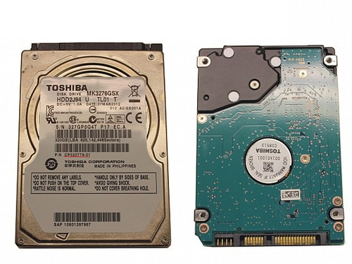 Fujitsu FUJ:CP520779-XX internal hard drive