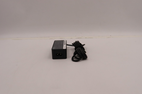 Lenovo 5A10W86249 power adapter/inverter Indoor – image 4