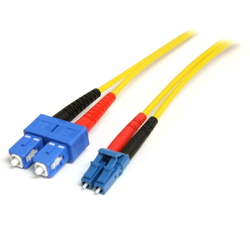 StarTech.com 7m Fiber Optic Cable - Single-Mode Duplex 9/125 - LSZH - LC/SC - OS1 - LC to SC Fiber Patch Cable (SMFIBLCSC7) - Cable de interconexión - modo sencillo SC (M) a modo simple LC (M) - 7 m - fibra óptica - impresión a dos caras - 9/125 micrones - OS1 - moldeado - amarillo - SMFIBLCSC7