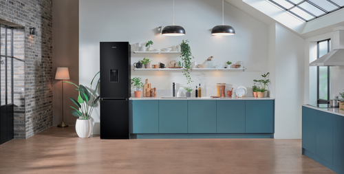 Samsung RB34T632EBN/EU fridge-freezer Freestanding – image 9