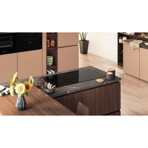 Hotpoint HEX9024DCFF2 90cm 5 Zone Induction Hob in Black with 2 FlexiZ - image 4