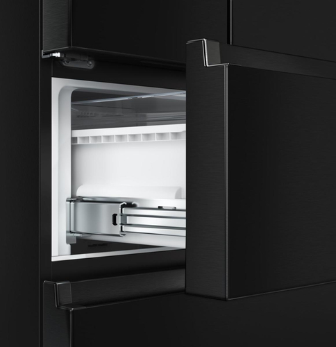 Hisense PureFlat Slim RF632N4AFC1 Total No Frost American Fridge Freezer - Black / Stainless Steel - C Rated, Black - image 7