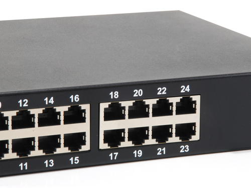 LevelOne 24-Port Gigabit PoE Switch, 802.3at/af PoE – image 4