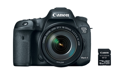 Canon 7D Mark II EF-S 18-135mm IS USM + W-E1