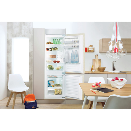 Indesit B 18 A1 D S/I MC 1