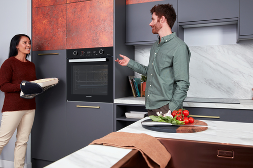 Grundig GEBM12400BC 60cm HotAero Pro Multi-Function Oven with Bluetooth Connectivity – image 9